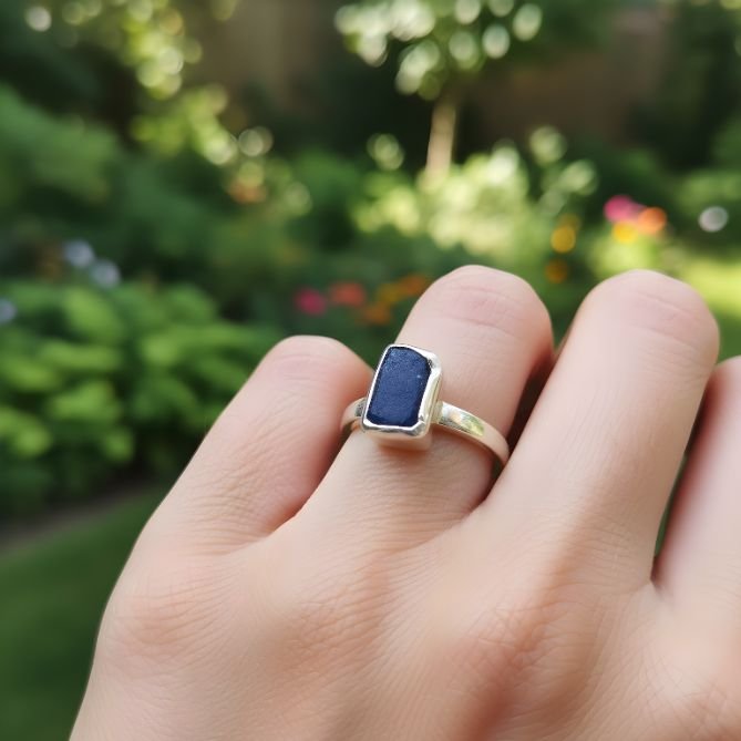 Blue Sapphire Ring set in pure silver